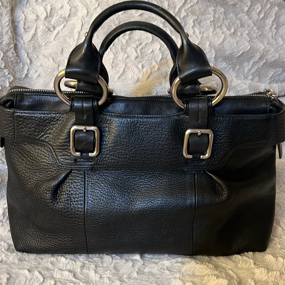 Kenneth Cole Genuine Pebble Leather Tote 🔥